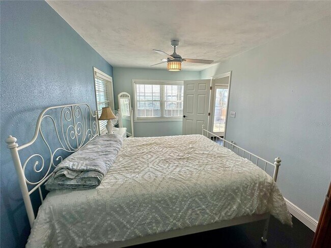 Building Photo - 30505 Orange Dr