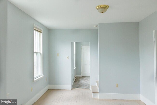 Building Photo - 420 Faulkner Ave