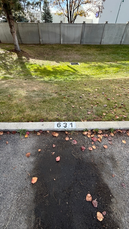 Building Photo - 631 W 20 N