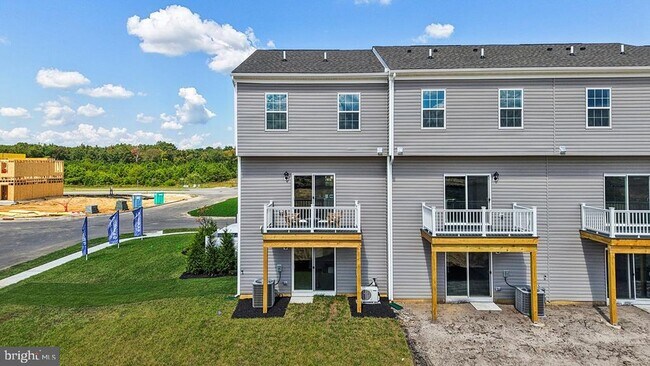 Foto del edificio - 198 Sandy Rdg Rd