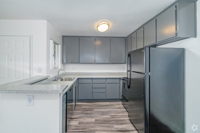 2 habitaciones, 1 baño - 795 pies cuadrados - Cocina - Carmel Pointe