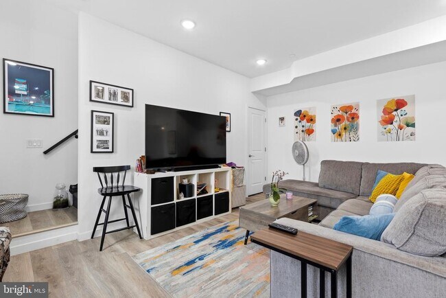 Foto del edificio - 2400 Germantown Ave