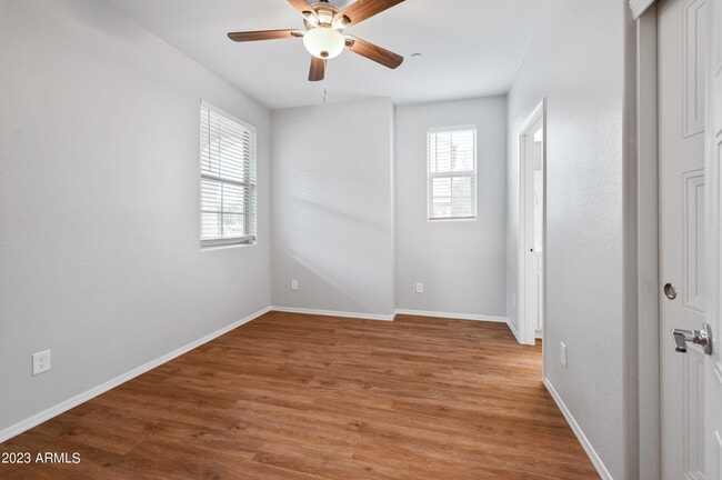 Foto del edificio - 1752 E Chelsea Ln