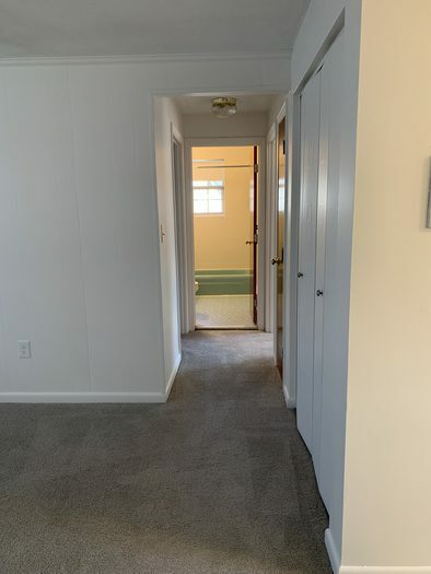 Building Photo - 6 Viking Ct