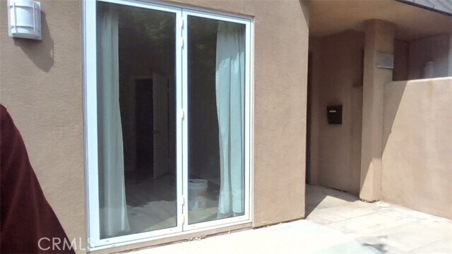 Building Photo - 1528 W Artesia Square