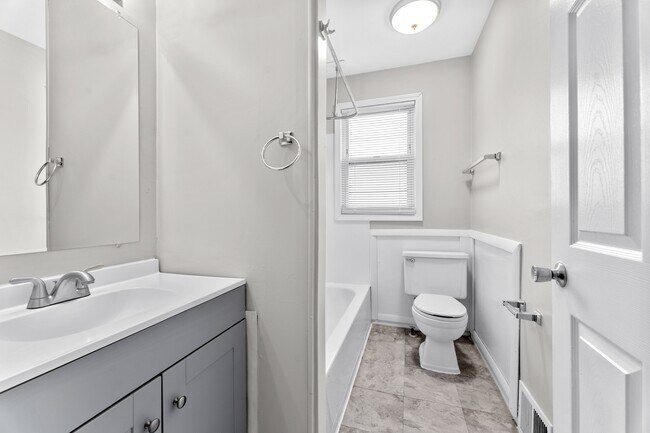 Foto del edificio - 1847 8th St