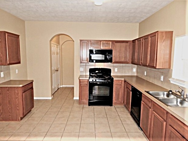 Foto del edificio - 22211 Hesse Ct