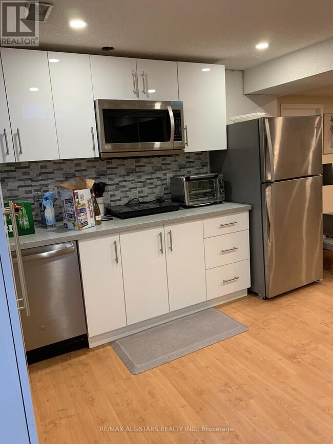 Building Photo - 72 Calderbridge Crescent