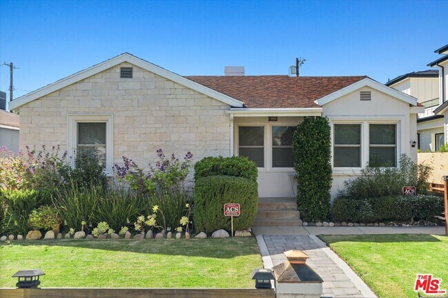 Foto del edificio - 2809 S Canfield Ave