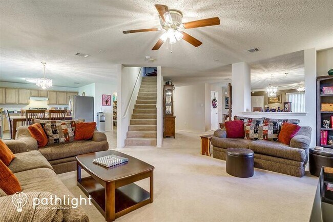Building Photo - 8201 Leaning Oak Court, Arlington, TX, 76002