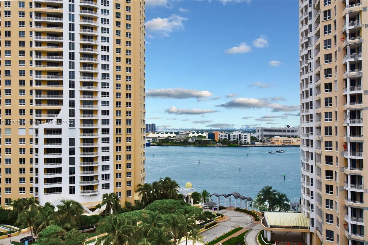 540 Brickell Key Dr Unit 1614, Miami, FL 33131 Condo for Rent in
