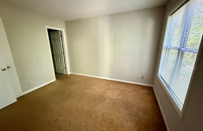 Foto del edificio - 3227 Bishop St