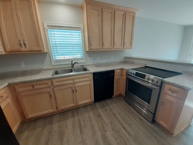 Foto del edificio - 410 E 9th St