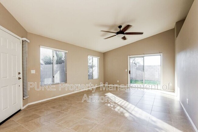 Foto del edificio - 7717 W Palo Verde Dr