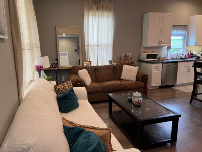 Foto del edificio - 811 Howard St