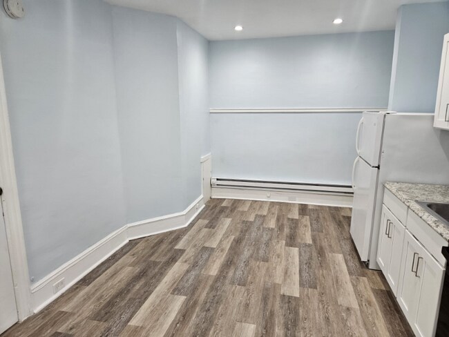 Foto del edificio - 16 S 50th St