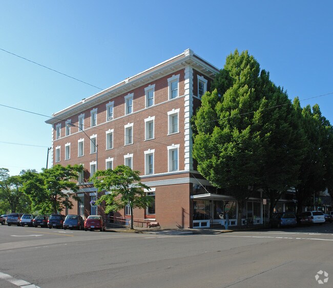Julian Hotel Apartments Apartments Corvallis, OR