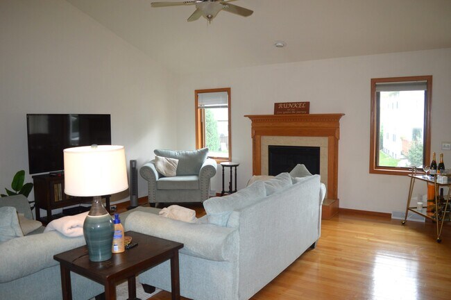 Foto del edificio - 8305 Dolomite Ln