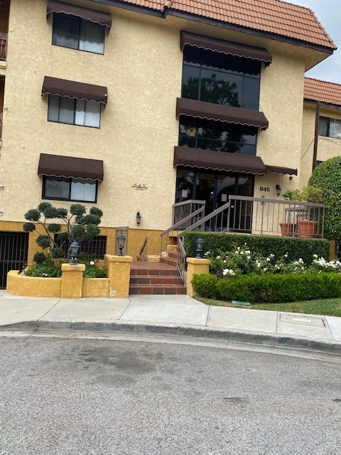 Building Photo - 645 Balboa Ave