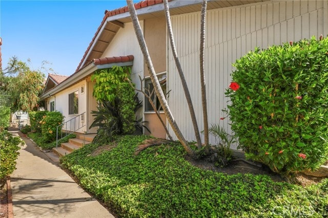 Building Photo - 1263 Paseo Dorado