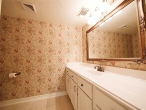 Building Photo - 419 Richmond Pl Dr