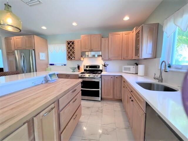 Foto del edificio - 929 N Golfview Rd