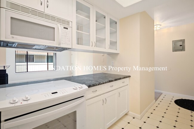Foto del edificio - **2x weeks free rent -Charming 2bed Condo ...