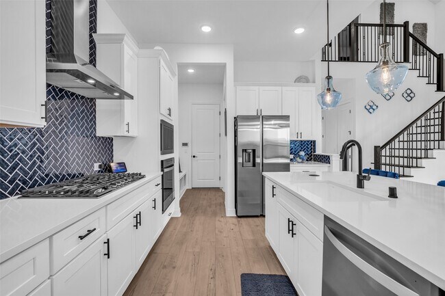 Building Photo - 13520 Leeward Edge Dr