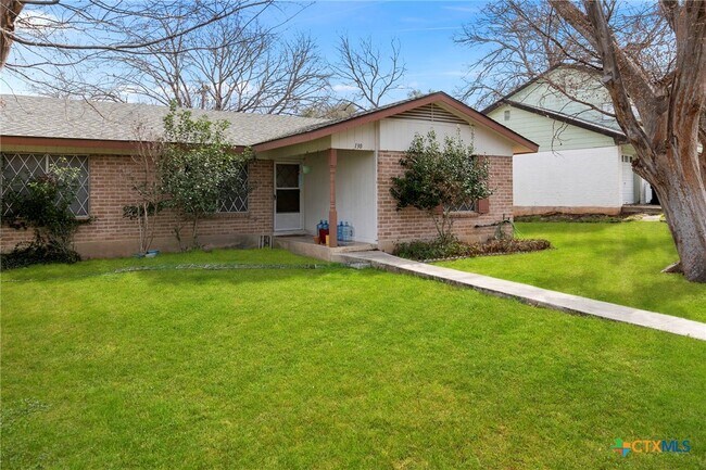 Building Photo - 130 Algarita Rd