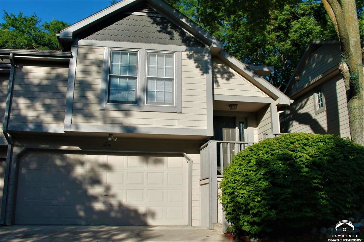 Foto principal - 1409 Lawrence Ave