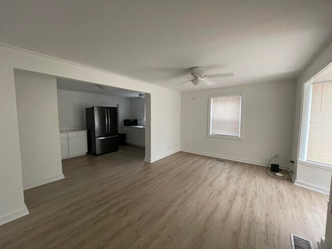 Foto del edificio - 214 1st St