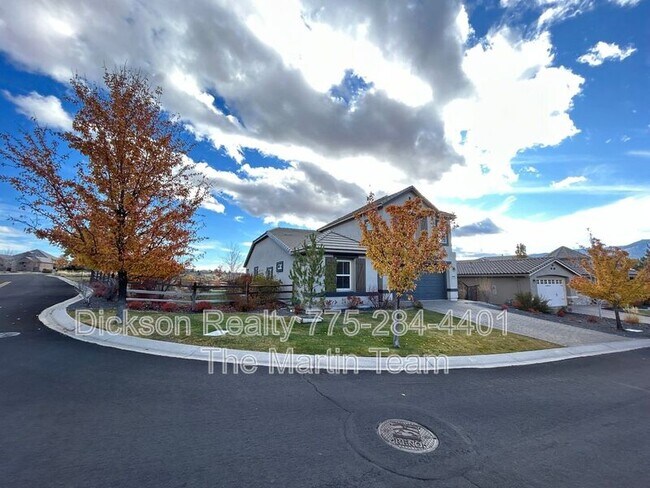 Building Photo - 1784 Fairway Hills Trail