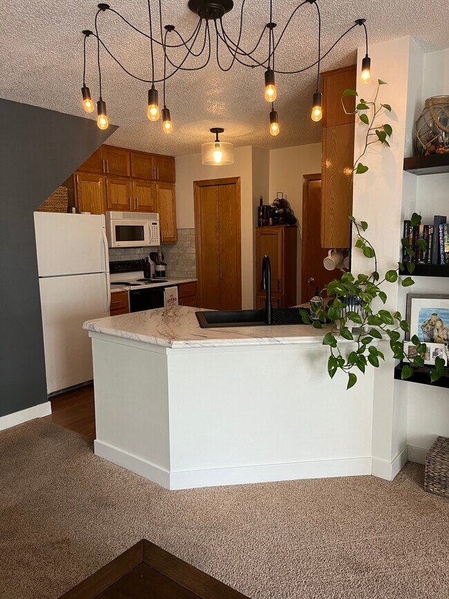 Kitchen - 1311 SE Delaware Ave