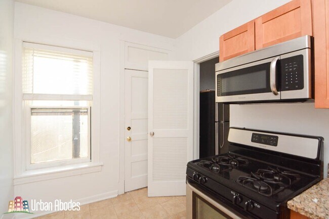 Foto del edificio - 2659 N Saint Louis Ave