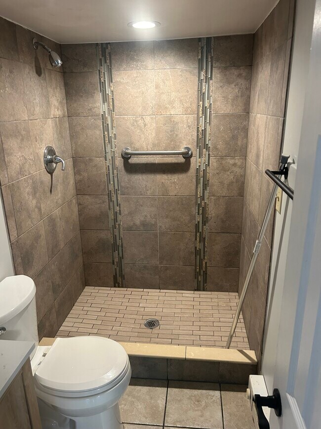 Foto del edificio - 221 W Washington St