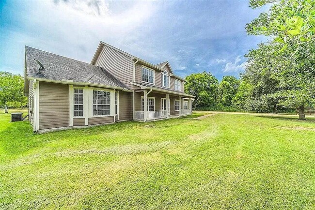 Building Photo - 6415 Pollard Dr