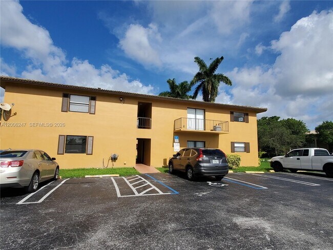 Foto del edificio - 9203 NW 38th Dr