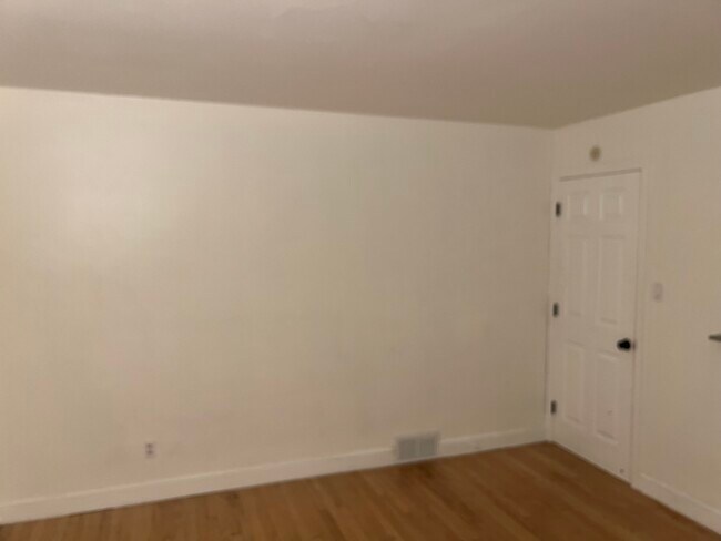 Foto del edificio - 2609 Stephens St