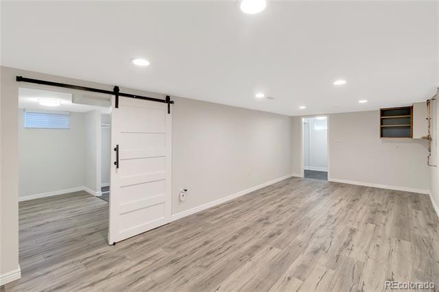 Foto del edificio - 3394 Newport St