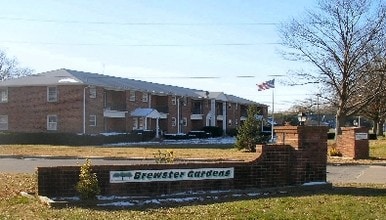Brewster Garden Apartments One & Two Bedroom - 2715 E Chestnut Ave