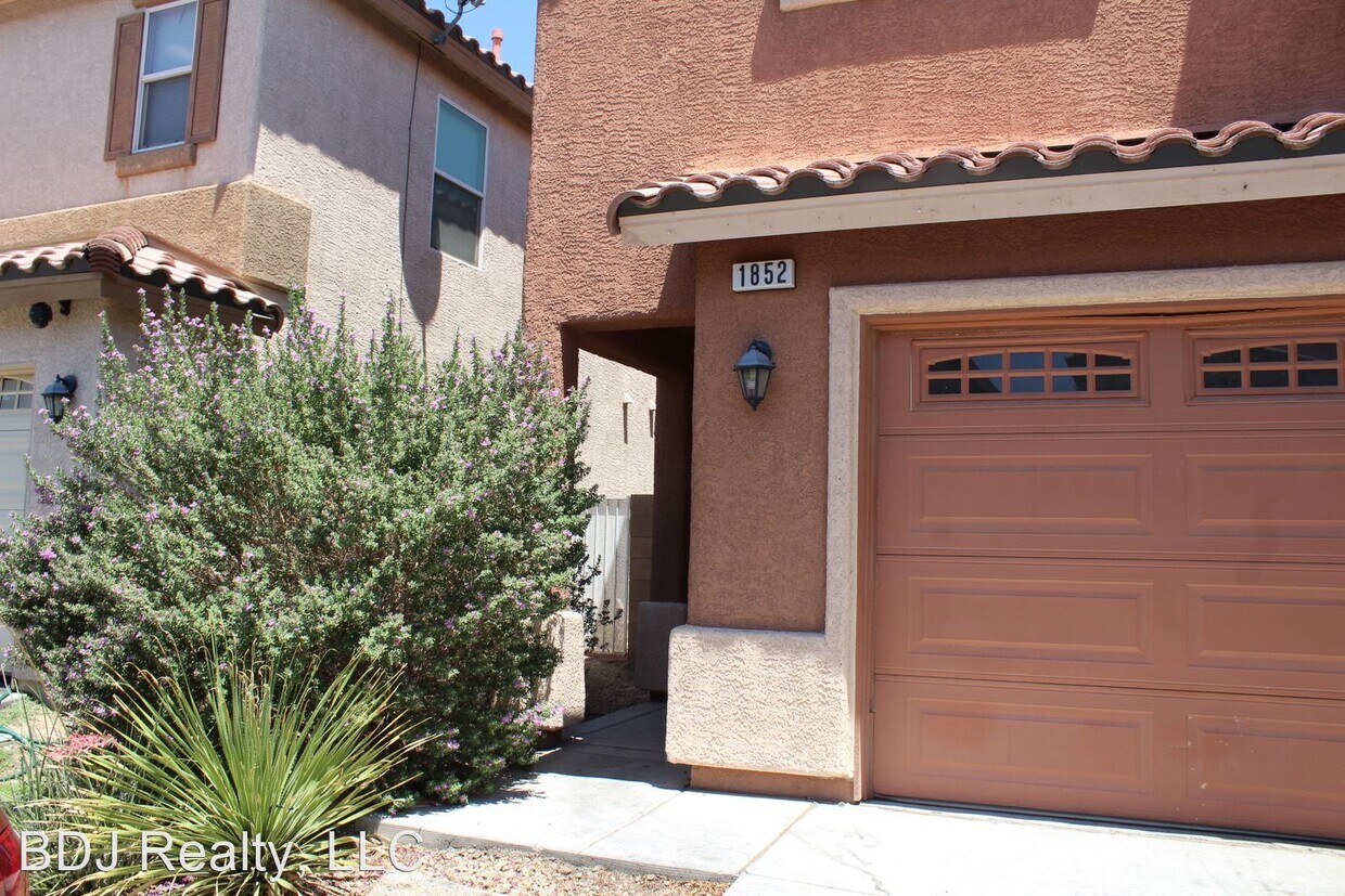 Primary Photo - 3 br, 2.5 bath House - 1852 VIDA PACIFICA ST