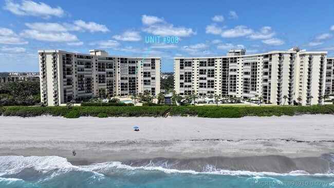 Foto del edificio - 100 Ocean Trail Way