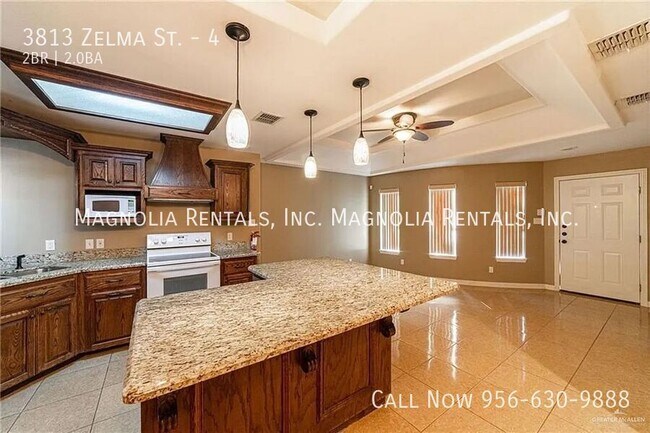 Building Photo - 3813 Zelma St