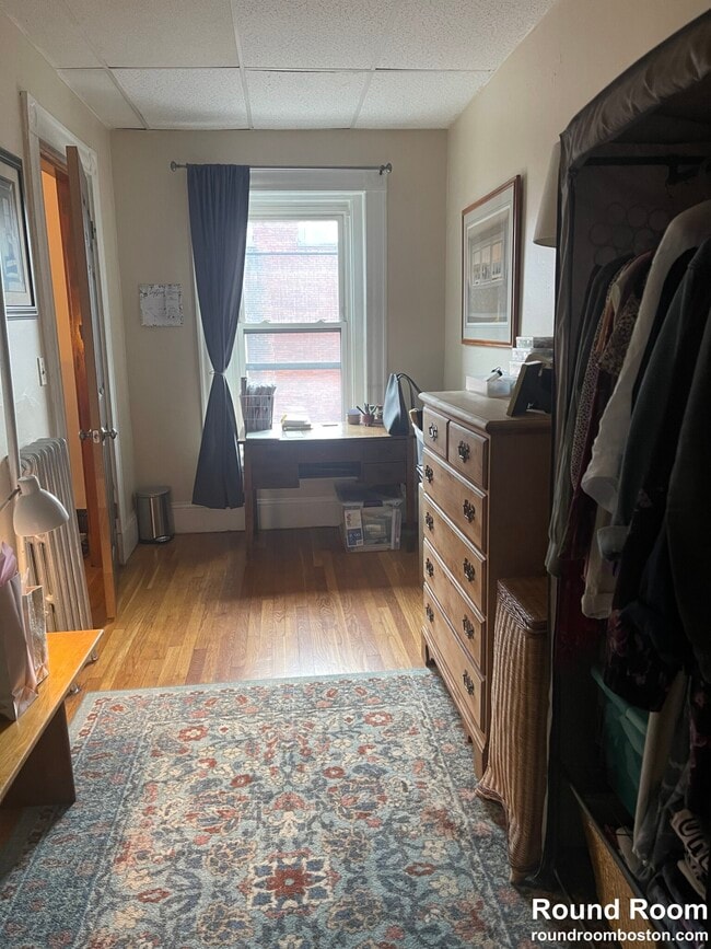 Building Photo - 847 Beacon St