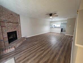 Building Photo - 1969 Country Village Blvd