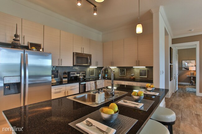 Foto del edificio - 1 br, 1 bath Apartment - 3331 TPC Pkwy