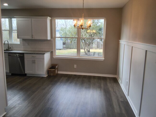 Foto del edificio - Completely renovated ranch home!