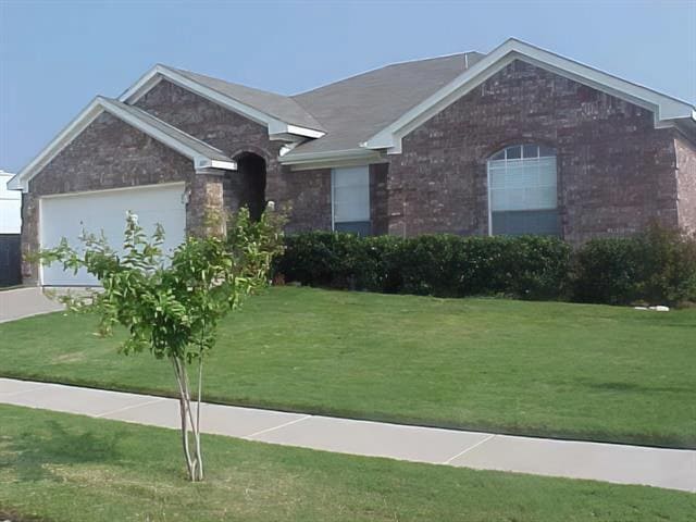 Building Photo - 603 White Swan Dr