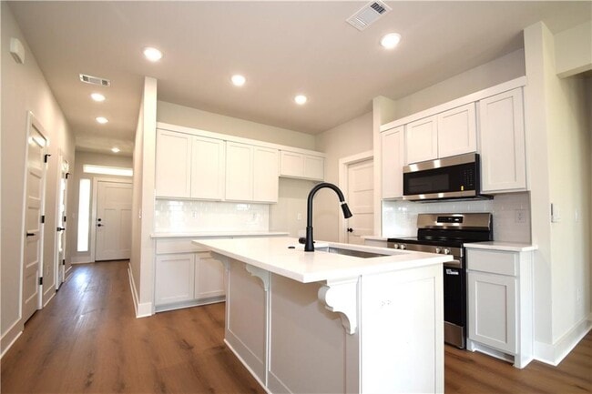 Building Photo - 1831 Lapis Ave