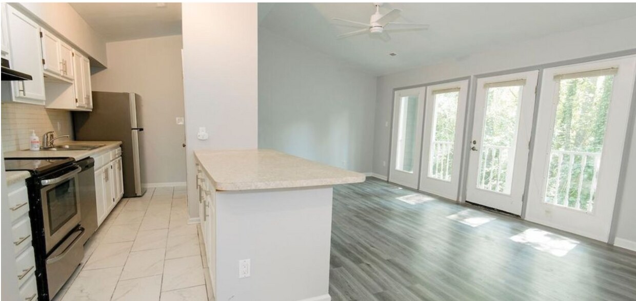 Open Kitchen/Living Room Space - 1311 Park Glen Dr